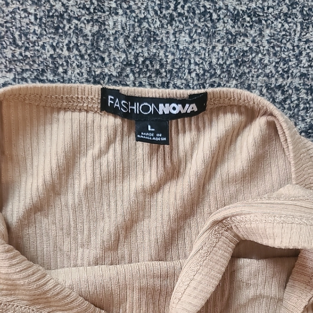 Beige Ribbed Halter Top - Picture 2 of 5